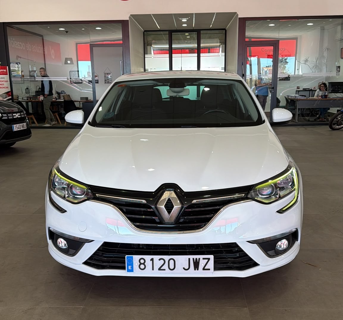 Renault Megane 1.2TCE 130CV INTENSE foto 3